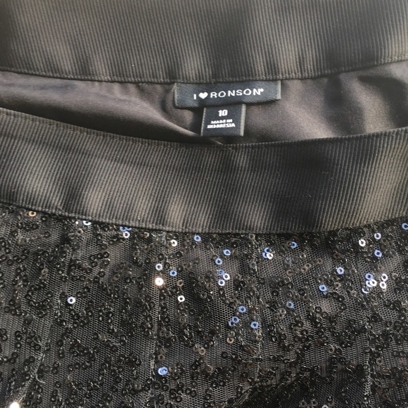 Short sequin skirt - Picture 3 of 3